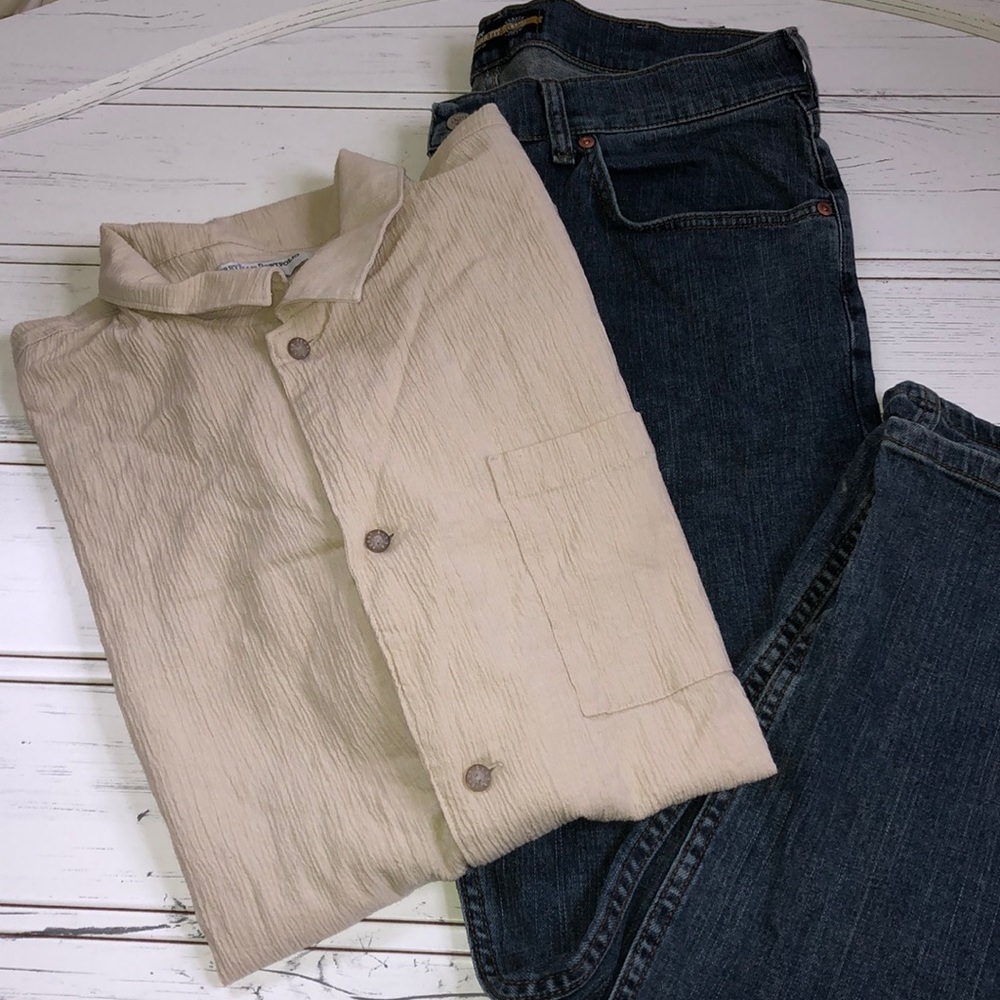 Perry Ellis Short Sleeve Button Down